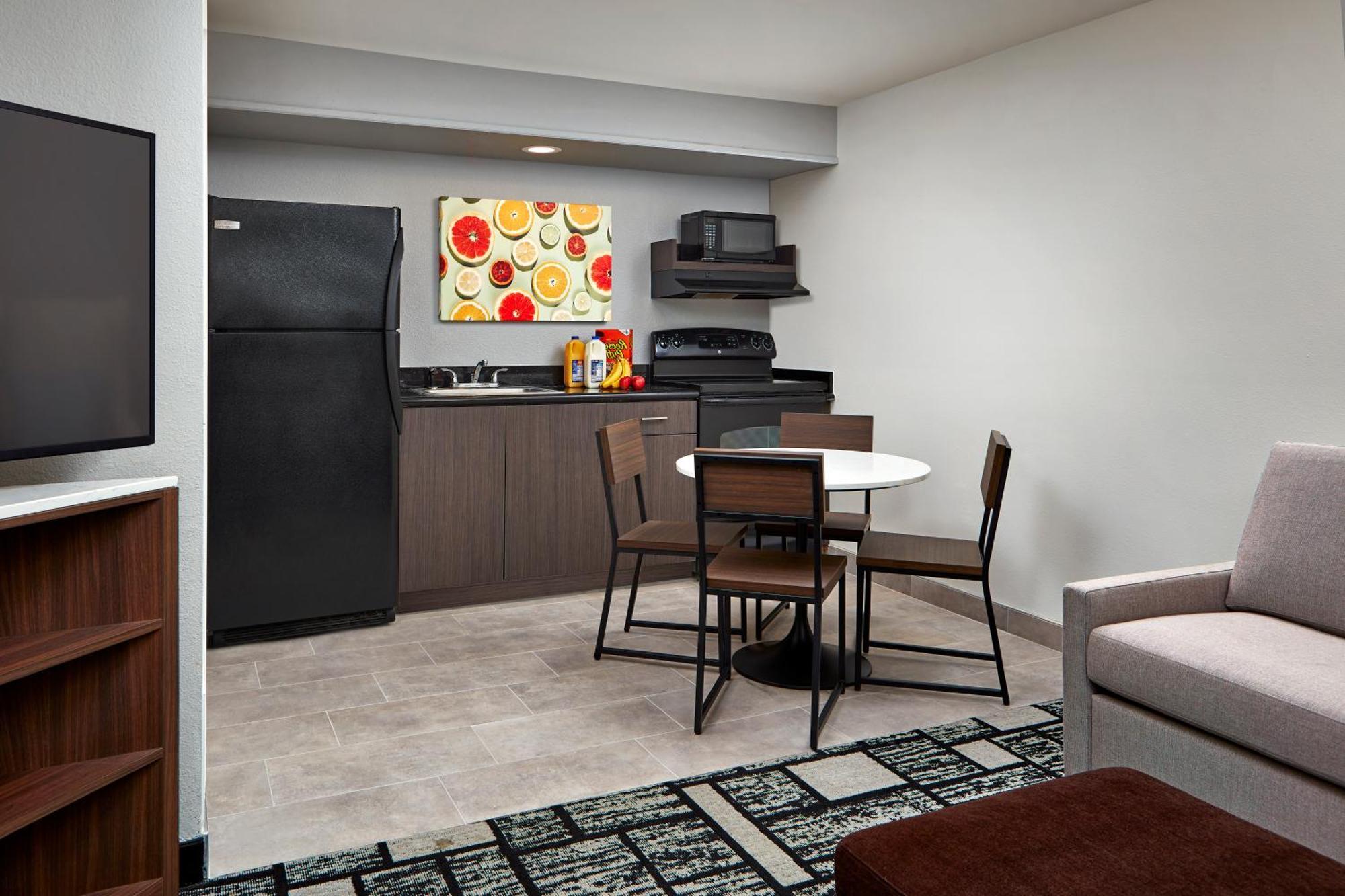 Best Western Plus Meridian Inn & Suites, Anaheim-Ориндж Екстериор снимка